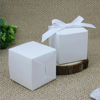AVEBIEN 20pcs Biela Stuha Kraft papier Candy Box Dekorácie, Doplnky DIY Svadobné Zdvorilosti Čokoláda Papierovej Darčekovej krabičke Cookie Taška